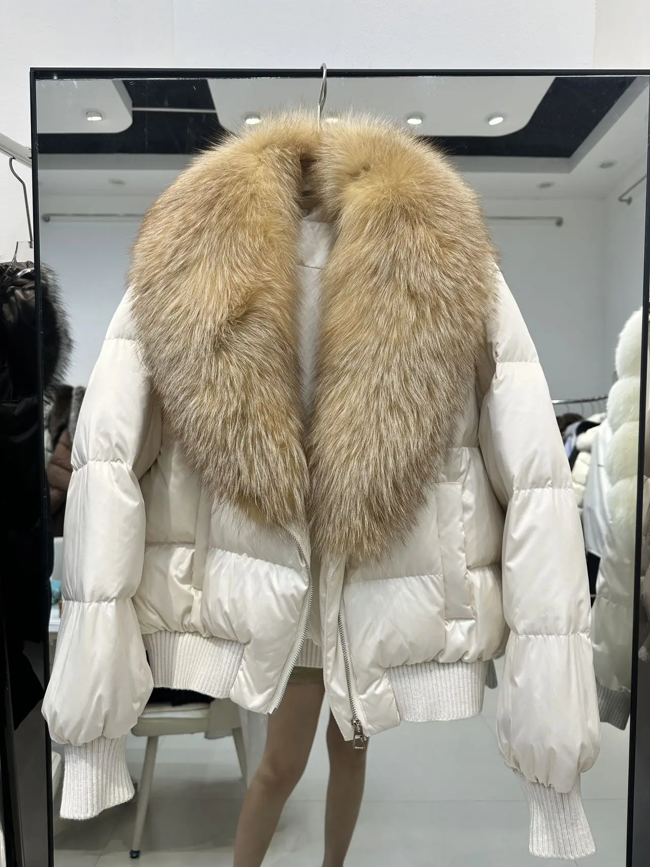 الواقع معطف الفرو المرأة الطبيعية الثعلب الفراء طوق الشتاء الفراء الحقيقي الأبيض بطة أسفل سترة سميكة الدافئة قصيرة سترة منفوخة أبلى #4