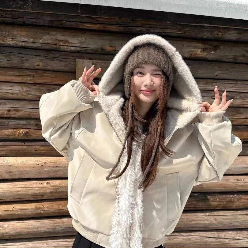 

Корейская мода, повседневные теплые парки, женское свободное пальто с капюшоном из искусственного меха, популярная элегантная милая верхняя одежда для девочек, шикарная куртка