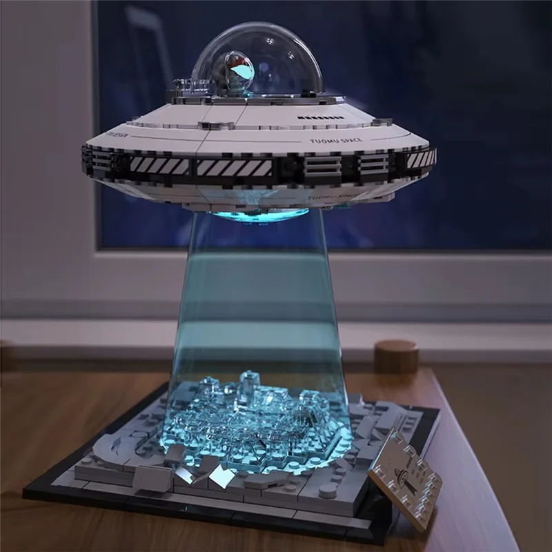 

ODIES-UFO Building Block Ship Spacecraft Assembly Ornament Puzzle Aerospace Science Model