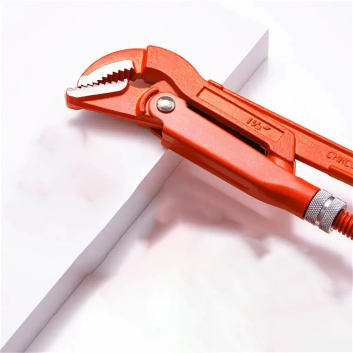 A95G Eagle Point Pliers 1.5 Inch Quick Pipe Wrench, 45° Large Opening, Heavy Duty Plumbing Tool Hawkbill Pliers Pipe Pliers