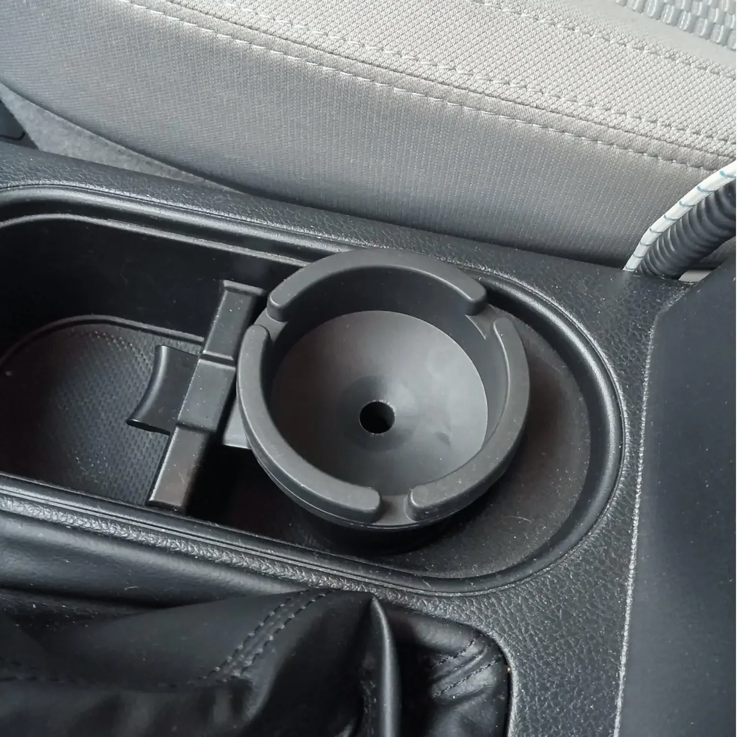 Portable Car Ashtray 2 Pack - Extinguish Cigarettes Fast, Smoke Reducing Butt Bucket for Auto Truck Home Office Beach