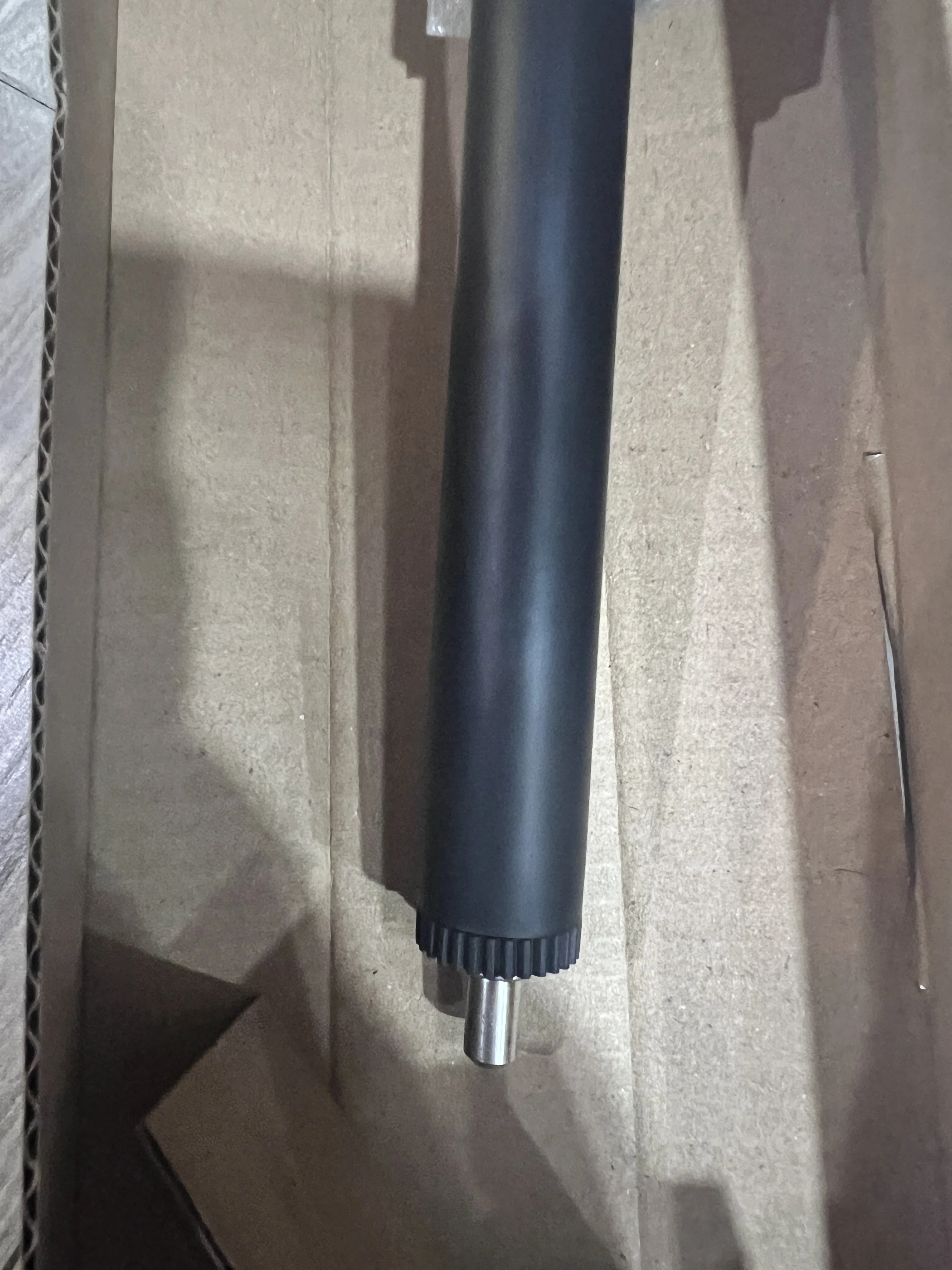 

RC2-9208 Fuser Lower Pressure Roller for HP P1102 P1566 P1606 M1132 M1536 M1212 M1214 M1217 CP1525 M125 M127 M128 M201 M225