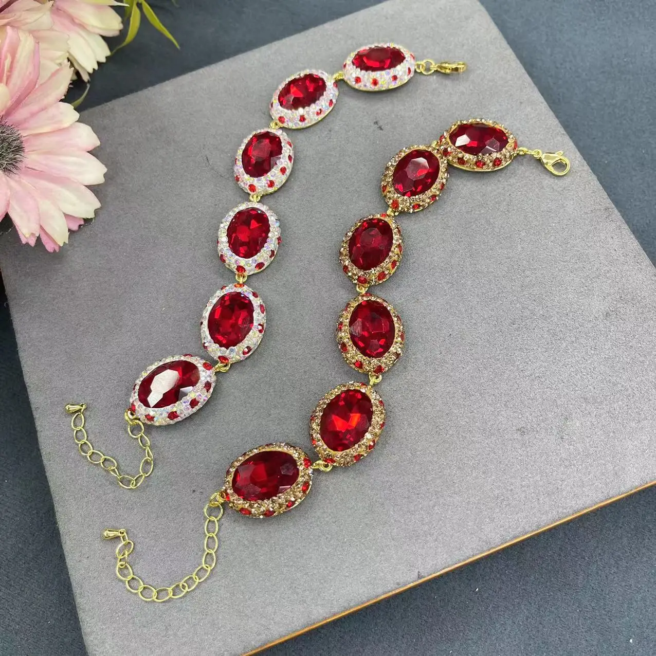 

New crystal bracelet high-end fashion Internet celebrity live broadcast inlaid with amethyst European factory direct sales