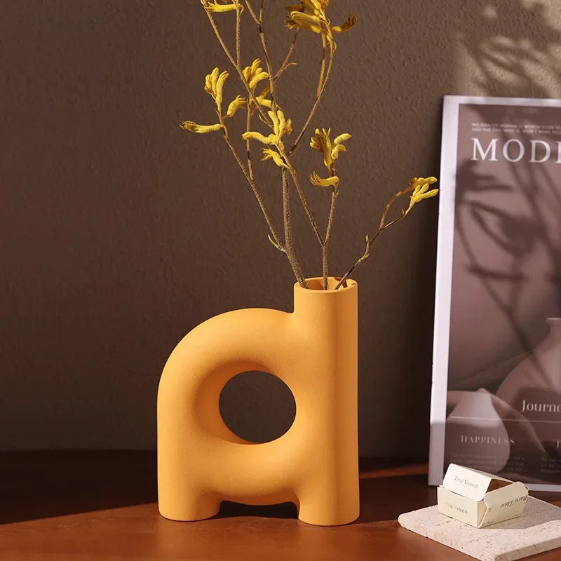 Creative Geometric Pipeline Ceramic Vase Hollowed-out Letters Flower Vase Flower Arrangement Accessories Flowerpot Home Decor