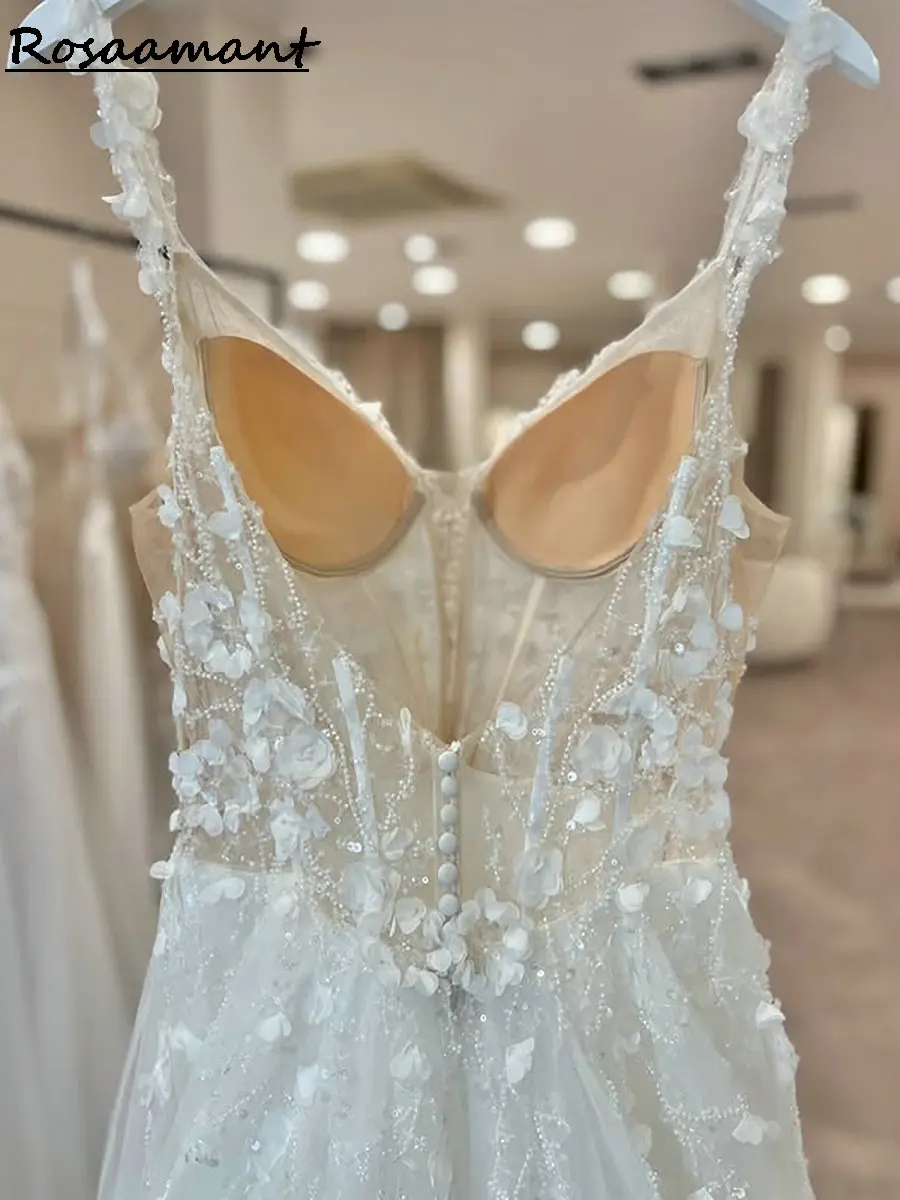 أحدث الوهم 3D الأزهار الدانتيل ألف خط فساتين الزفاف السباغيتي الأشرطة أكمام أثواب الزفاف البلد