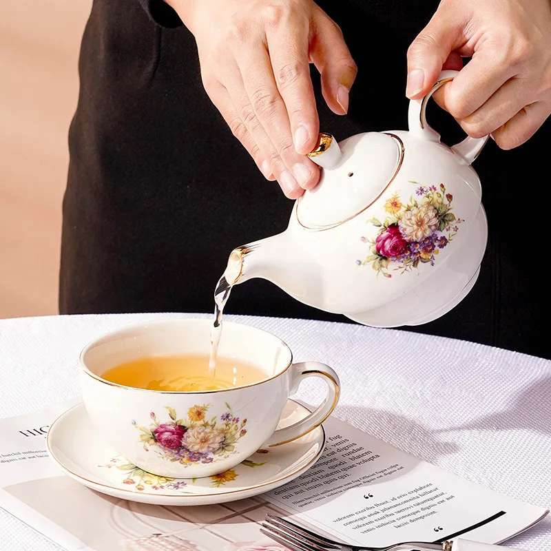 

480ml Ceramic Tea for One Set Floral Teapot Tea Cup Saucer Gold Plating Coffee Mug Flower Kettle Wedding Gift