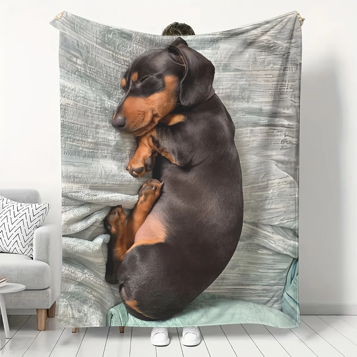 1 Adorable Dachshund Blanket, an Ultra-soft and Comfortable Flannel Gift Blanket, Lightweight Plush Flannel Throw, a Warm Plush