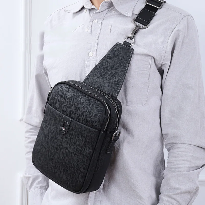 Real Leather Man Chest Bag Phone Pocket Cross Body Shoulder Fanny Pack Fashion Small Handbag Outdoor Crossbody Messenger Bags