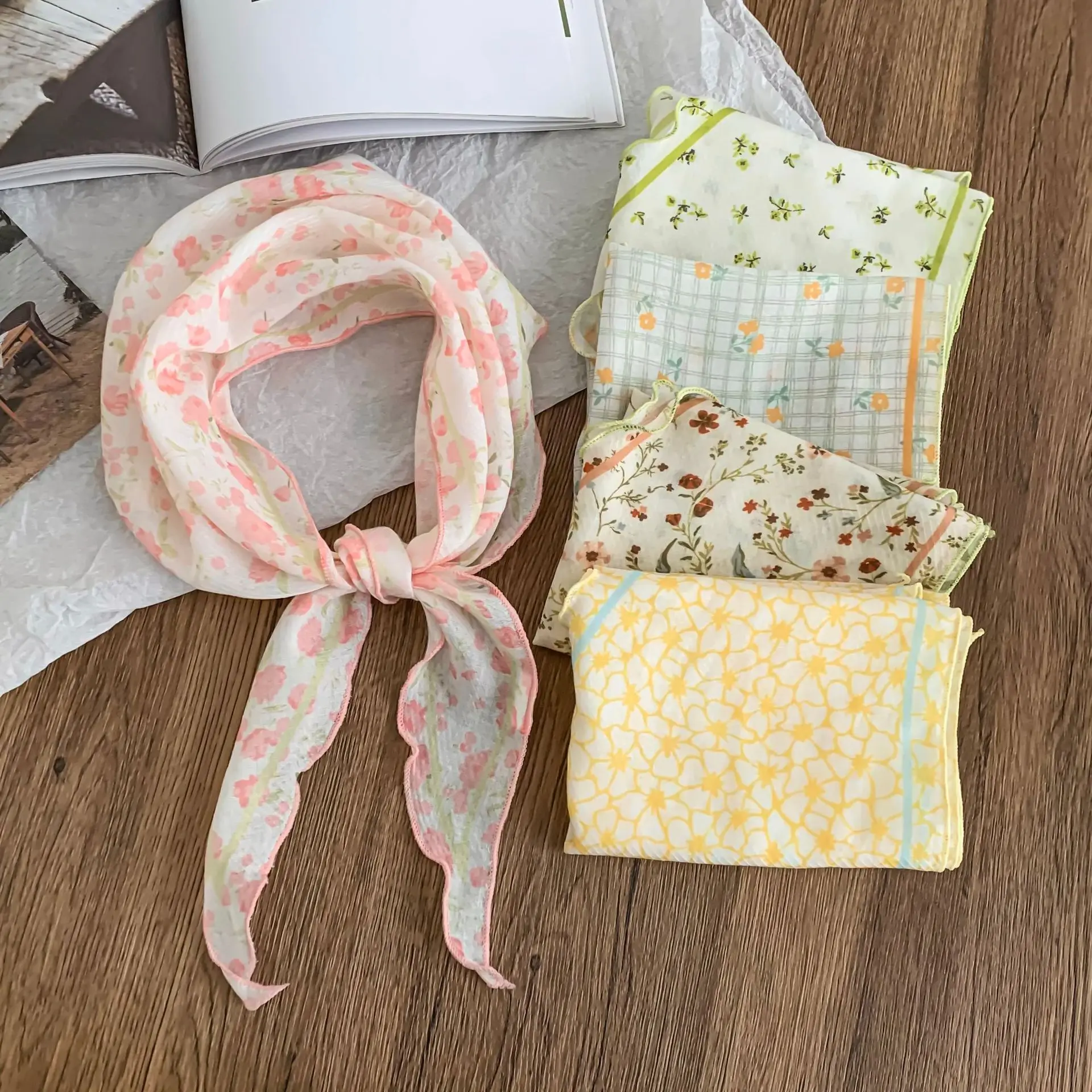 Triangle Scarf Floral Print Cotton  Lightweight Soft Fresh Summer Elegant Headband Neck Scarf Belt Wrap Boho Vintage Daily Women