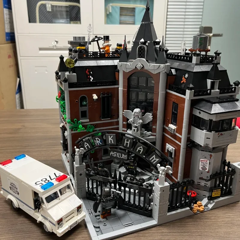 2026 NOUVEAU MOC Arkham Psychiatrique Hôpital Ville Street View Modèle Puzzle BRICOLAGE Créatif Assemblage Jouets Enfants Anniversaire Cadeaux De Noël