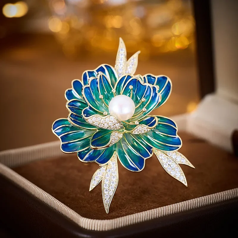 

High-end design sense enamel peony flower women's brooch, high-end luxury coat and suit brooch, matching