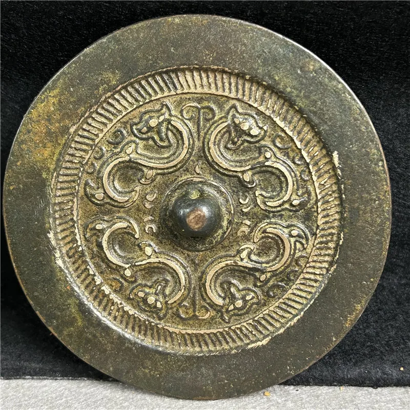 Bronze Crafts of the Han Dynasty Exquisite Green Rust Gilded Bronze Mirror with Four Dragons