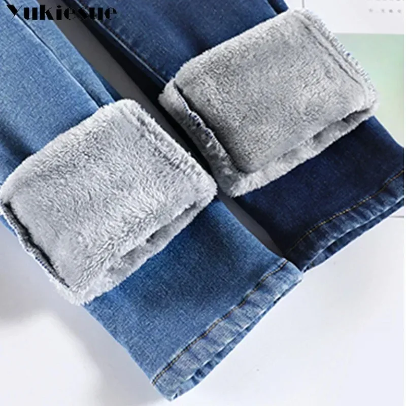 Winter Dikke Fleece Hoge taille Warme Skinny Jeans vrouwen Dikke Vrouwen Stretch Knop Potlood Broek Moeder Casual Fluwelen vrouwen Jeans