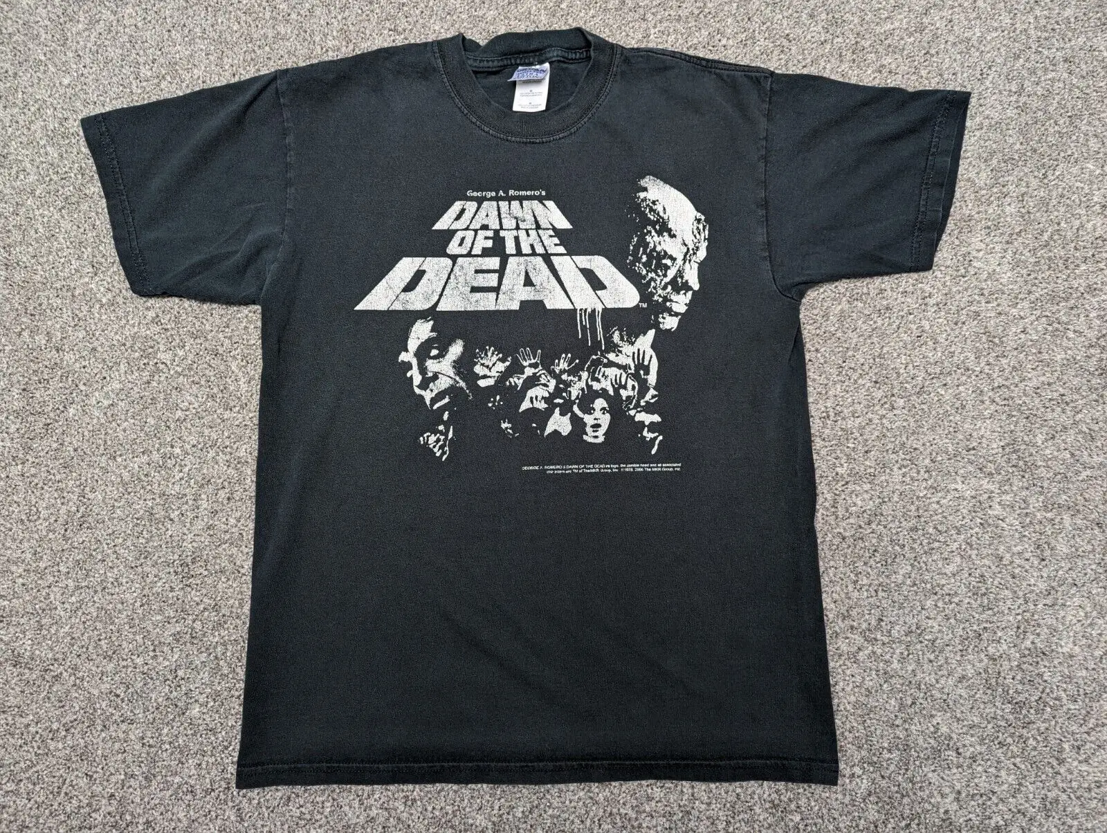 Vintage Dawn Of The Dead 2006 George Romero Zombie Movie T Shirt Medium