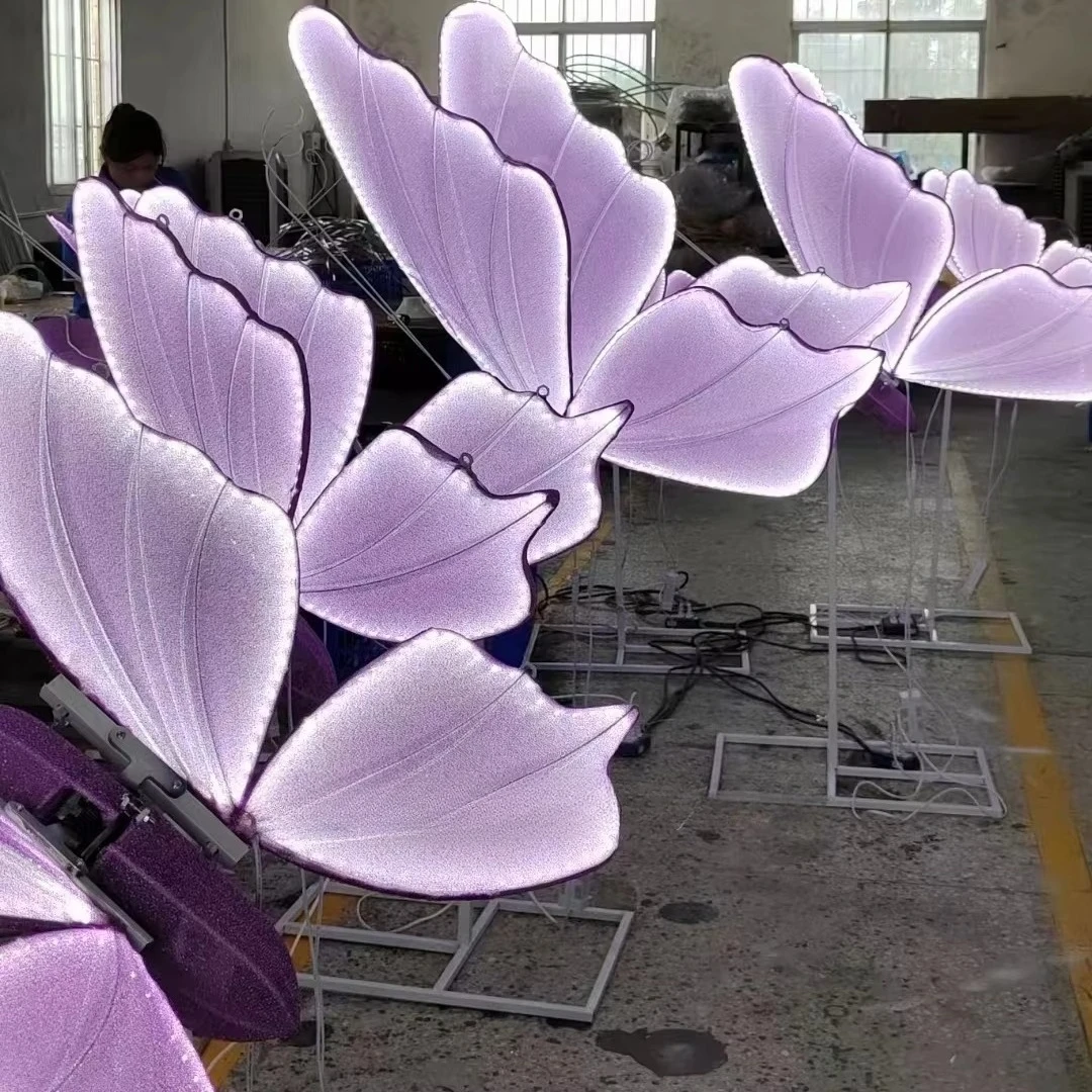 

Luminous butterfly light, road lead wedding props, road lead wrought iron butterfly