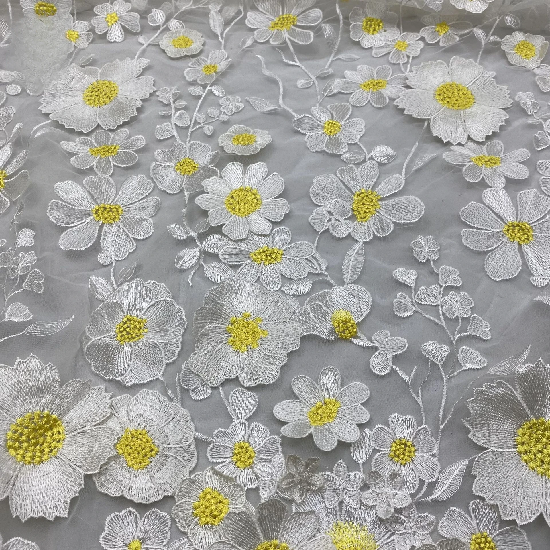 Unilateral Positioning Yarn-dyed Embroidery Cloth Three-dimensional Applique Fabric Highend Women's Dress Wedding Material