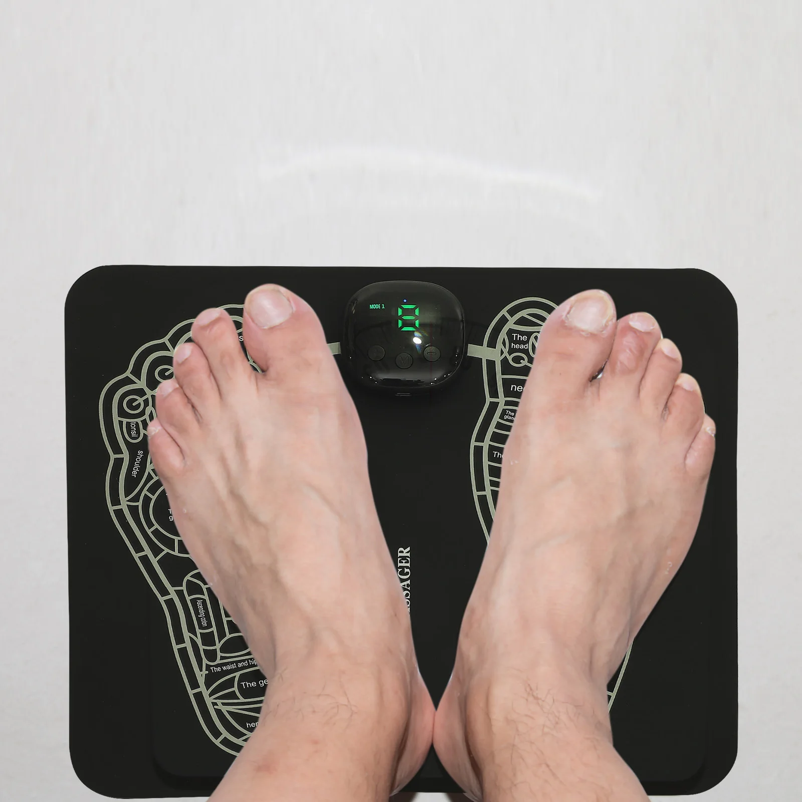 

Foot Massage Pad Chargeable Multidirectional Acupuncture Kneading Hammering Promotemetabolism Foldable