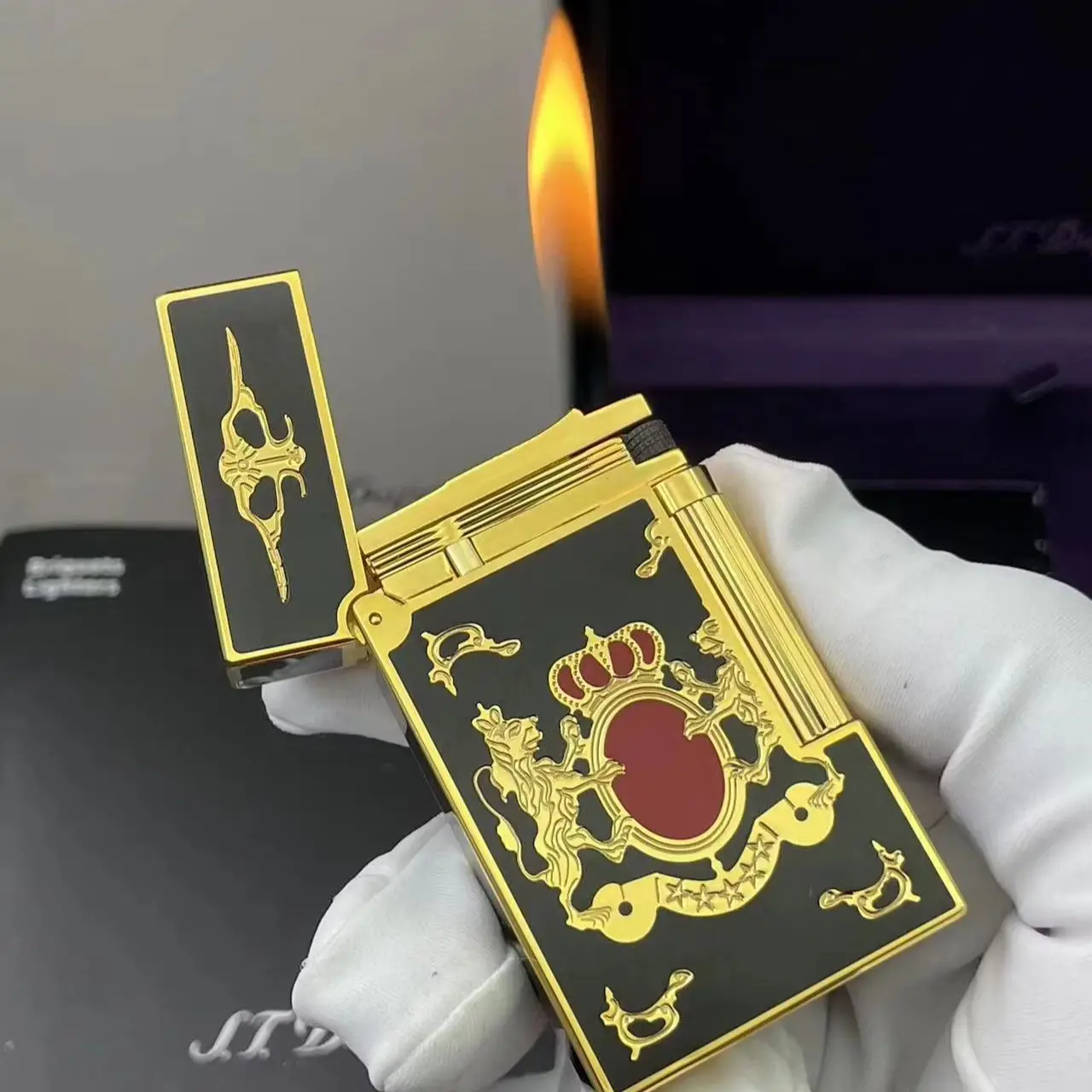 Double Lions Embossed Loud Sound Refillable Butane Lighter, Soft Flame Metal Smoking Collectible Gift for Men