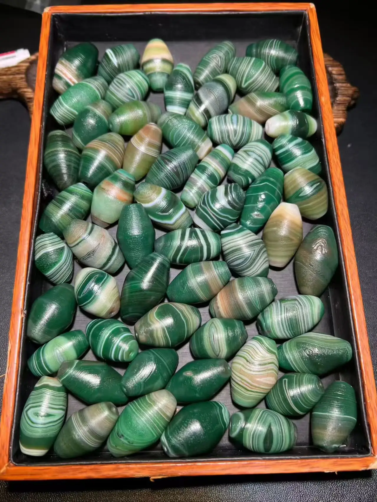 

59pcs/lot Green Old Heaven Eyes olive shape Tibetan Dzi Beads Natural Beads Amulet DIY Bracelets Necklaces