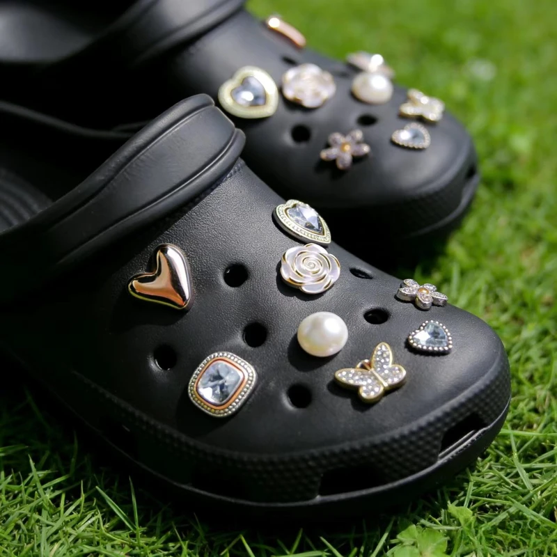 PVC Rhinestone Heart Butterfly Rose Pearl Shoe Charms DIY Ornaments for Hole Clog Sandals Gift for Teen Girls Women Party Decor