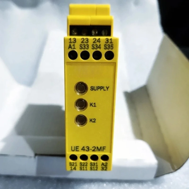 

Brand New Original UE43-2MF2D2 6024893 safety relay Fast delivery