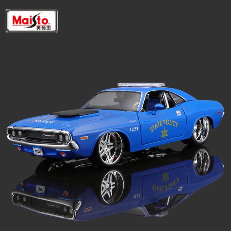 Maisto 1:24 1970 DODGE CHALLENGER R/T Alloy Racing Car Model Diecasts Metal Sports Car Model Simulation Collection Kids Toy Gift