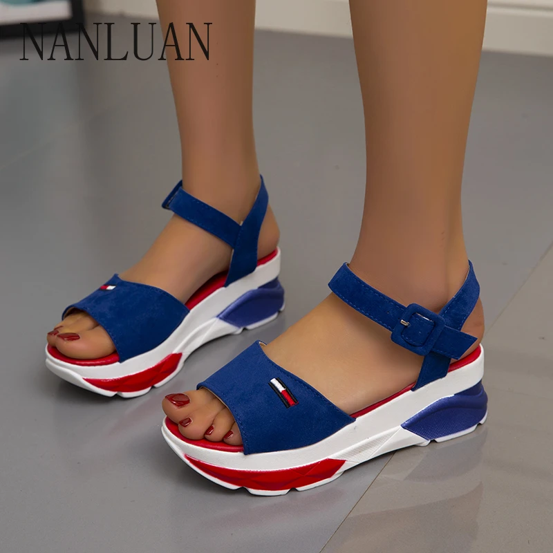 

2024 Boutique Summer Fashion Women's Sandals New High Quality Non-Slip Women's Shoes Simple Casual Hot Selling Sandals