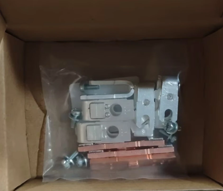 Brand New 3RT1944-6A  Contact Kit Contactor 3RT1044 Fast Delivery