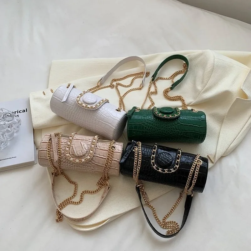 

Sophisticated Retro Diaper Bag Handbag Backpack Botanical Garden Crossbody Exquisite Portable Trendy Sleek Elegant Daily