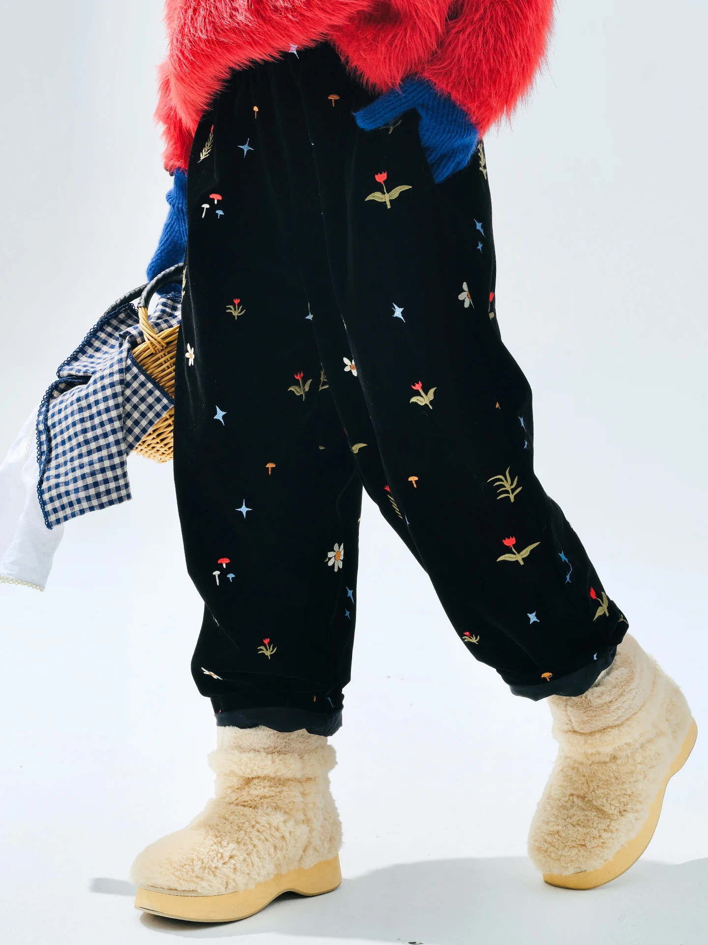 Floral Embroidered Casual Pants, Elastic Waist, Daily Streetwear, Sweet Atmosphere 255296