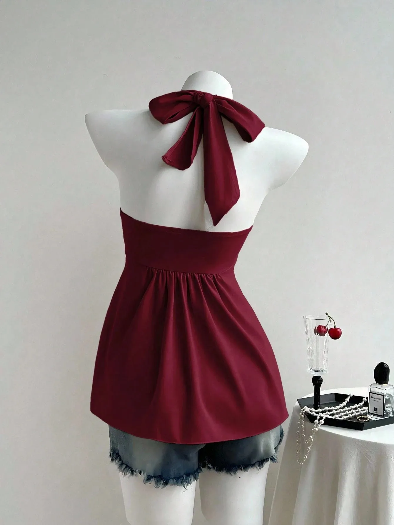 Halter Twist Front Pleated Top For Women, Sleeveless Loose Hide Tummy Tank Top, European Style Casual Camisole