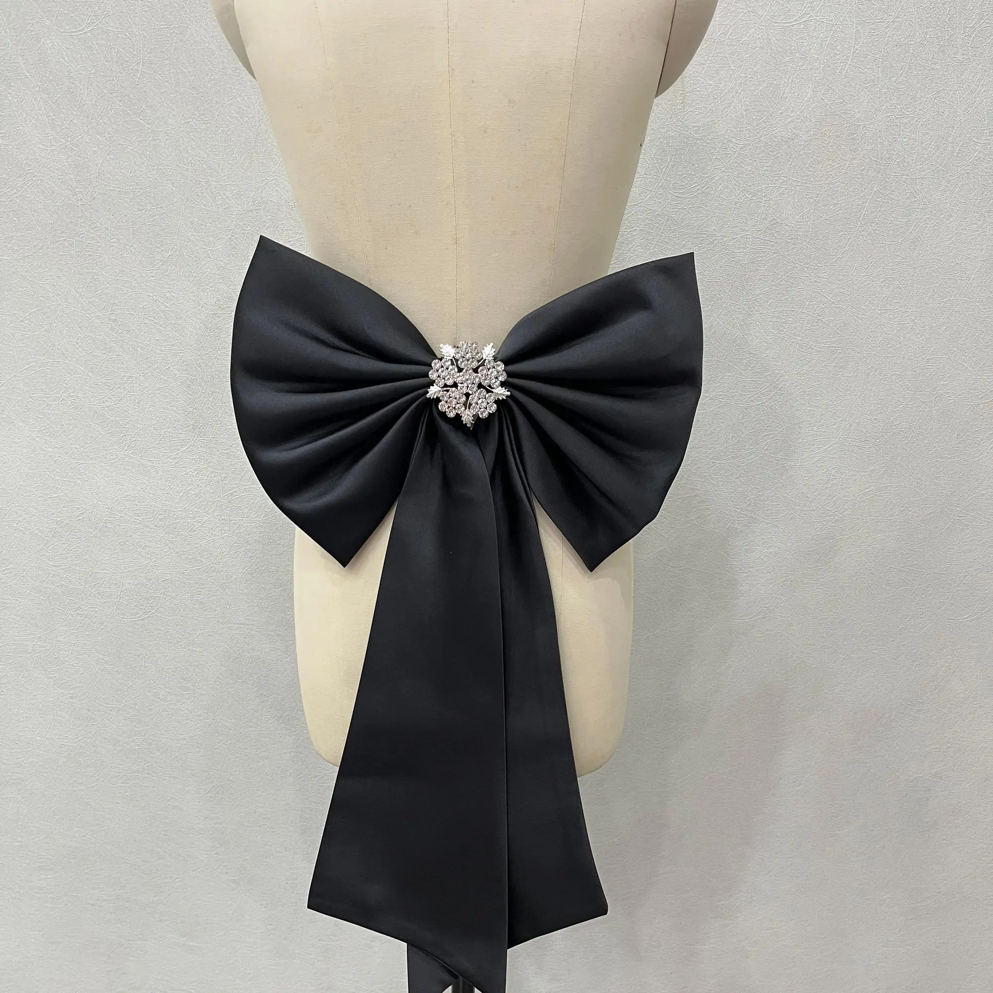 Detachable Satin Bow Women Child Wedding Dress Bow Removable Prom Dresses