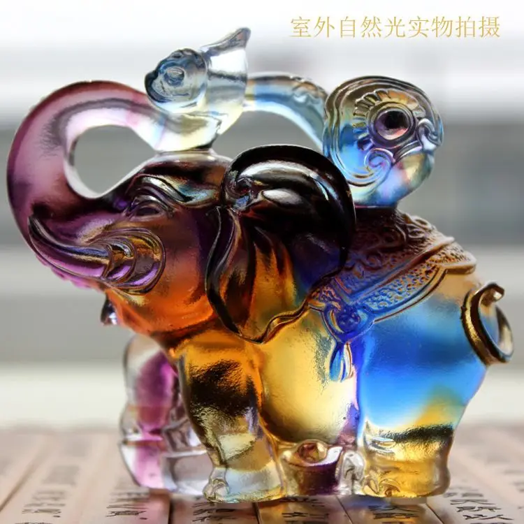 Wholesale Liuli Art Fengshui  Living Room Home Decorations Accesories China Vidrio Adorno Del Elefante Crystal Elephant Decor