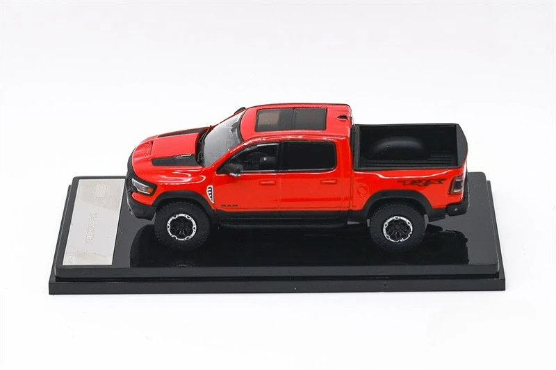 

1:64 Ram Mk5 Diecast Collector's Vehicle Model Car