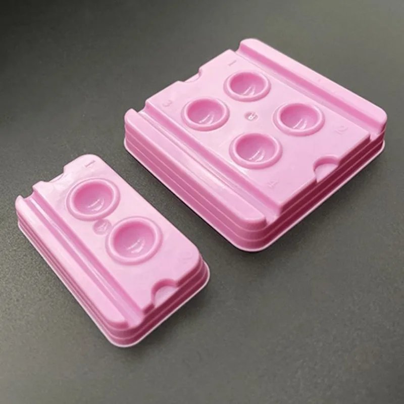 100pcs Lab Mixing Wells 2/4 Holes Trays Model Plastic Adhesive Bonding Resin Adhesive Lab Plate Composite Material s