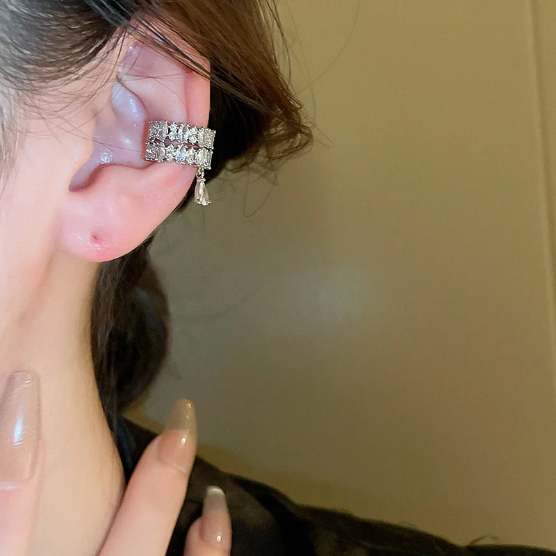 1Pc Double Layer C-Shaped Crystal Zircon Cuff Earrings Rhinestone No Piercing Water Droplet Clip Earring Simple Luxury Ear Clip.