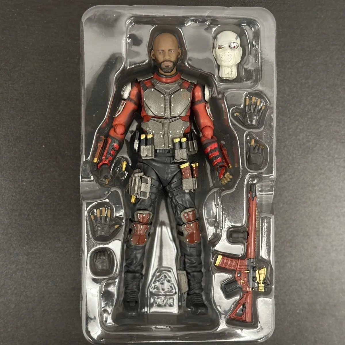 ฟิกเกอร์เดดช็อต 15 ซม. SHF ฟลอยด์ ลอว์ตัน ข้อต่อขยับได้ ของเล่นสะสม ตกแต่งห้อง ของขวัญวันเกิด/คริสต์มาส