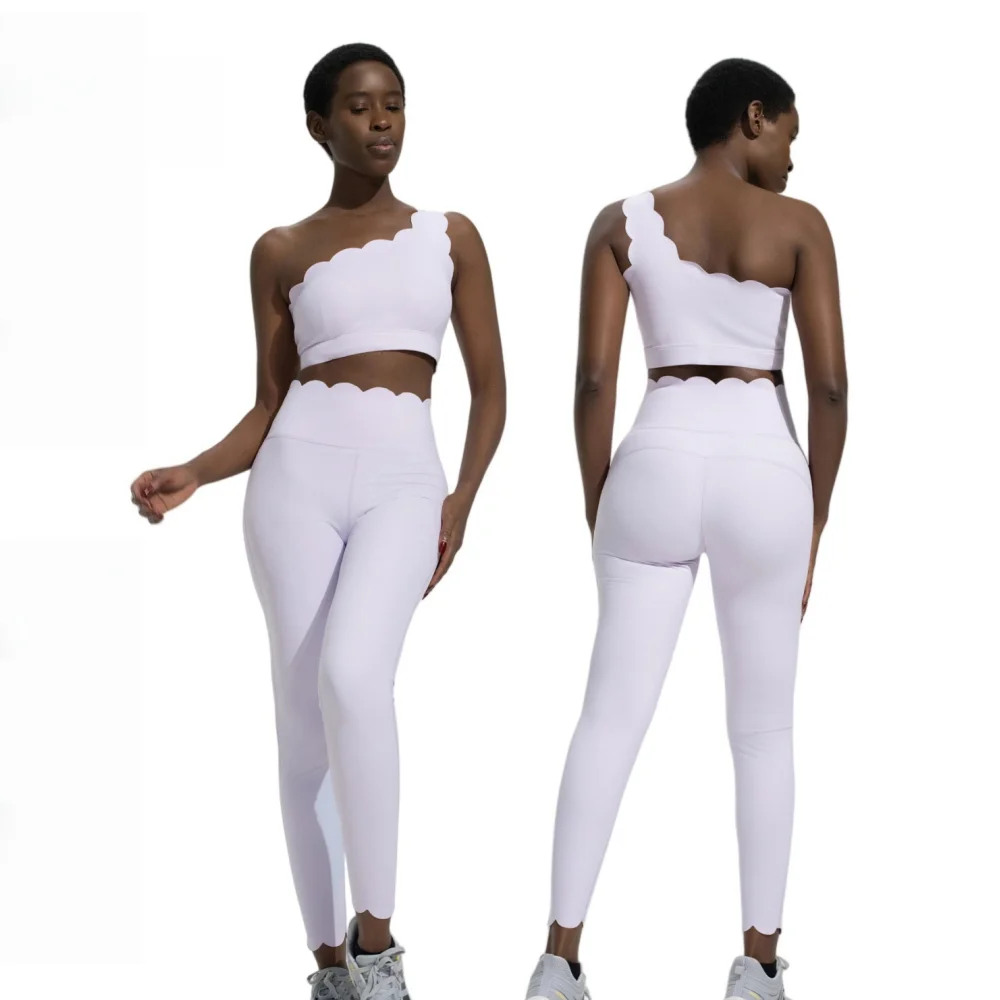 

Новое поступление, женский комплект для йоги, кружевной дизайн, плотная эластичная быстросохнущая женская спортивная одежда для фитнеса