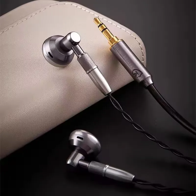 Temperament DM7 Metal fever coil flat head earplugs HIFI earphones