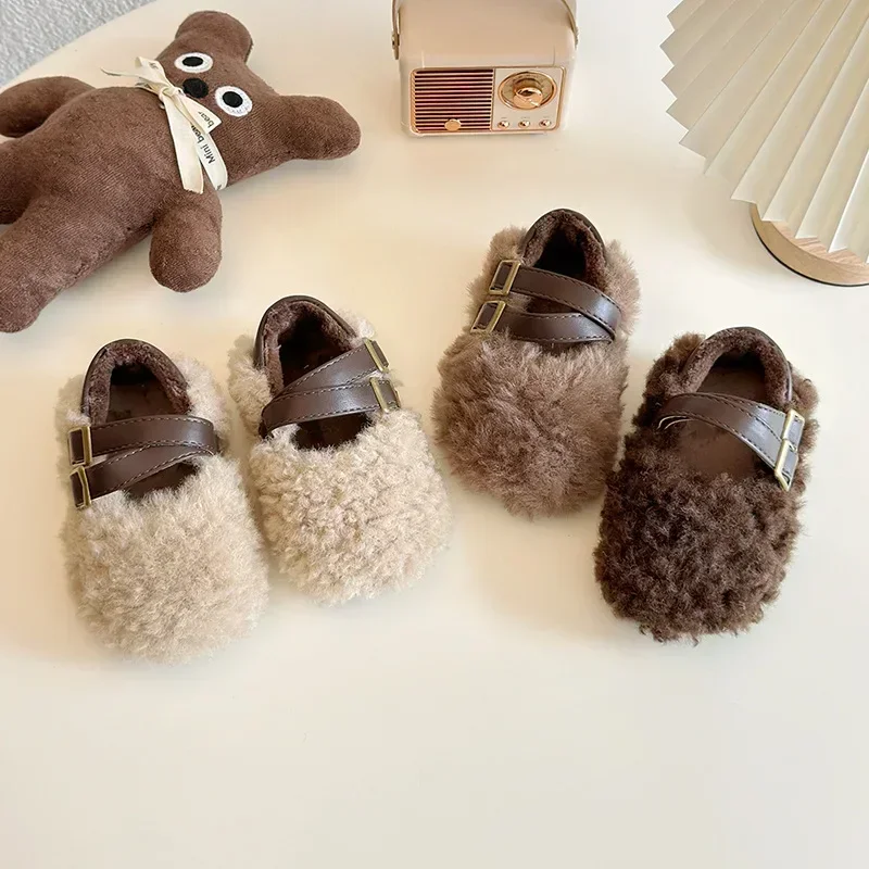 

2024 Children Princess Shoes for Girls Winter New Fashion Korean Style Soft Bottom Anti-slippery Retro Versatile Plush Shoes