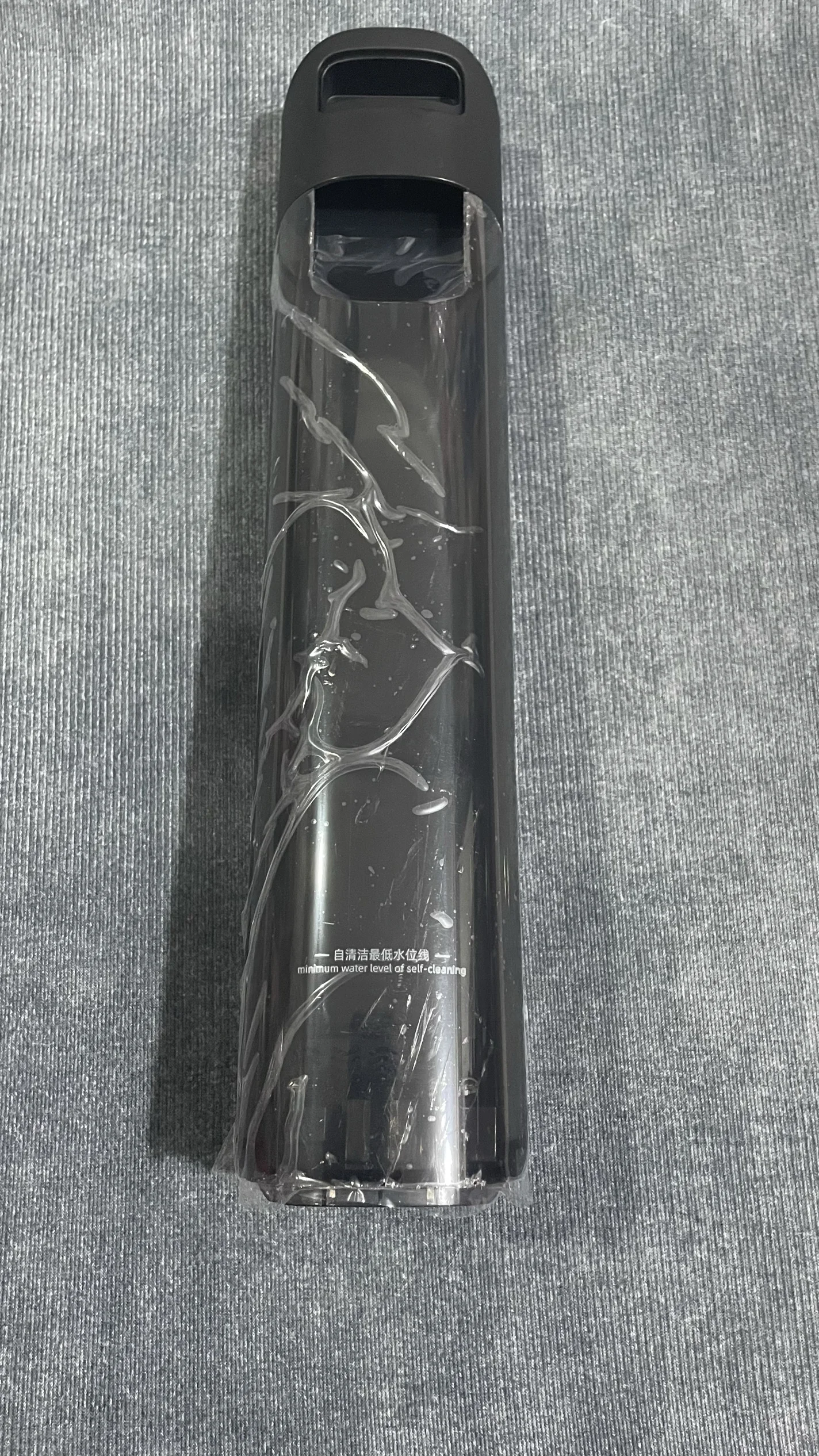 

Емкость для чистой воды для моющих пылесосов H12s, H12pro, H12ultra, H12dual, H13PRO