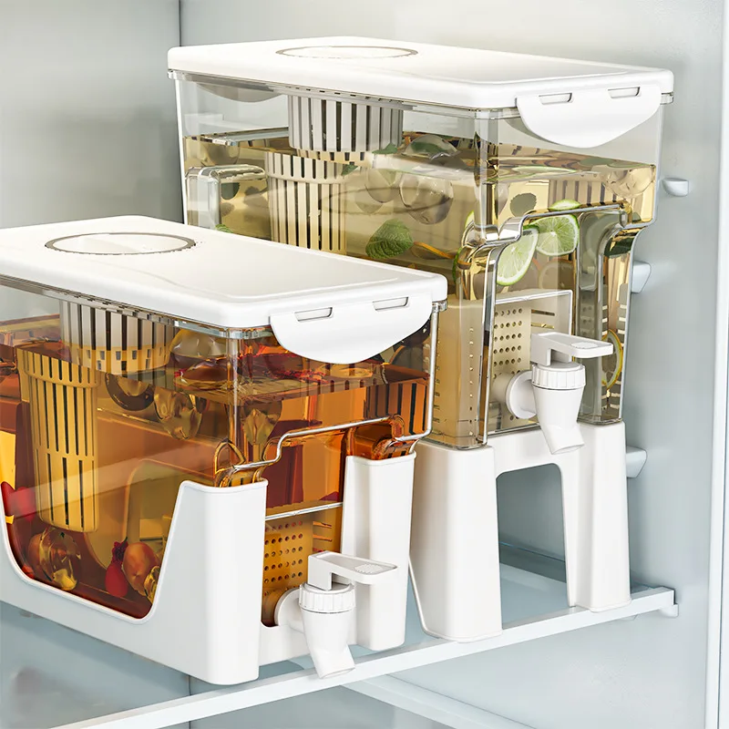 

3.5L Large Capacity Cold Water Pitcher Cold Kettle with Faucet In Refrigerator Iced Beverage Dispenser Refrigerator and Spigot