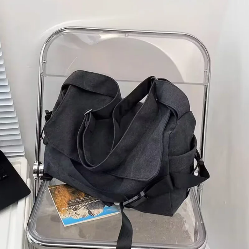 Men's And Women's New Large Capacity Messenger Bag Crossbody Bag Student Bag High Quality Canvas Travel Outdoor Fitness Bag