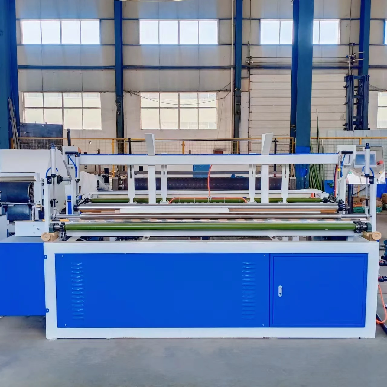 2026 New Product Ideas Low Investment Toilet Paper Roll Making Machine Featuring PLC And Motor Core Components