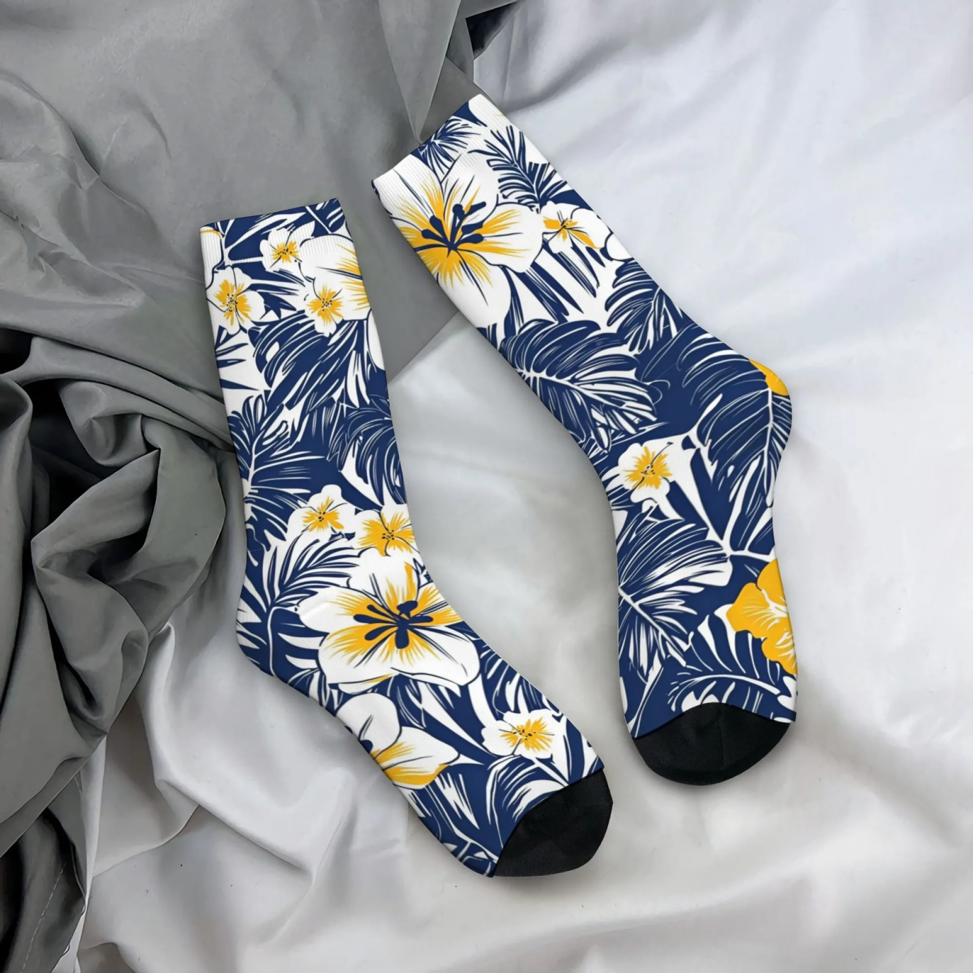 

Hawaiian Floral Print Socks Slim Fit Durable Lightweight Men's Cycling Hiking Music Festivals Retro Trend Everyday Casual Wear