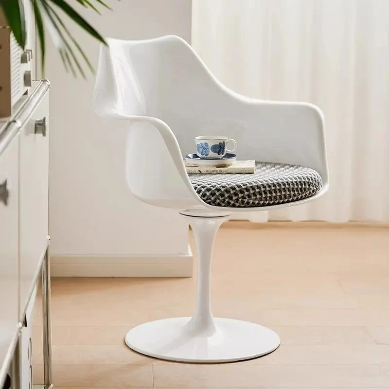 

Velvet Retro Nordic Dining Desk Accent Seat Fauteuil A Bascule Allaitement Vanity Chair 360 Swivel Tulip Chair