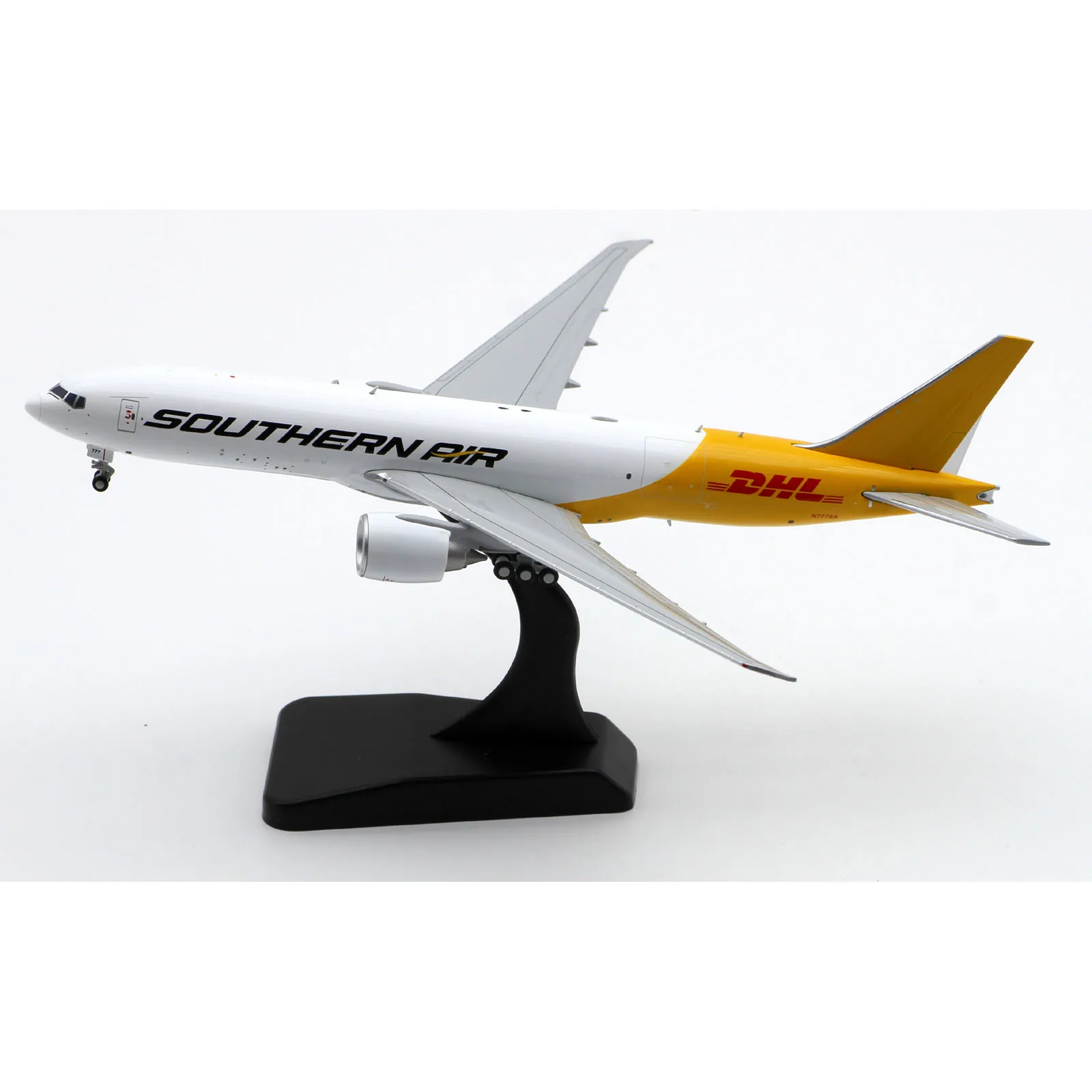 XX4240 Alloy Collectible Plane Gift JC Wings 1:400 Southern Air DHL Boeing B777-200(LRF) Diecast Aircraft Jet Model N777SA