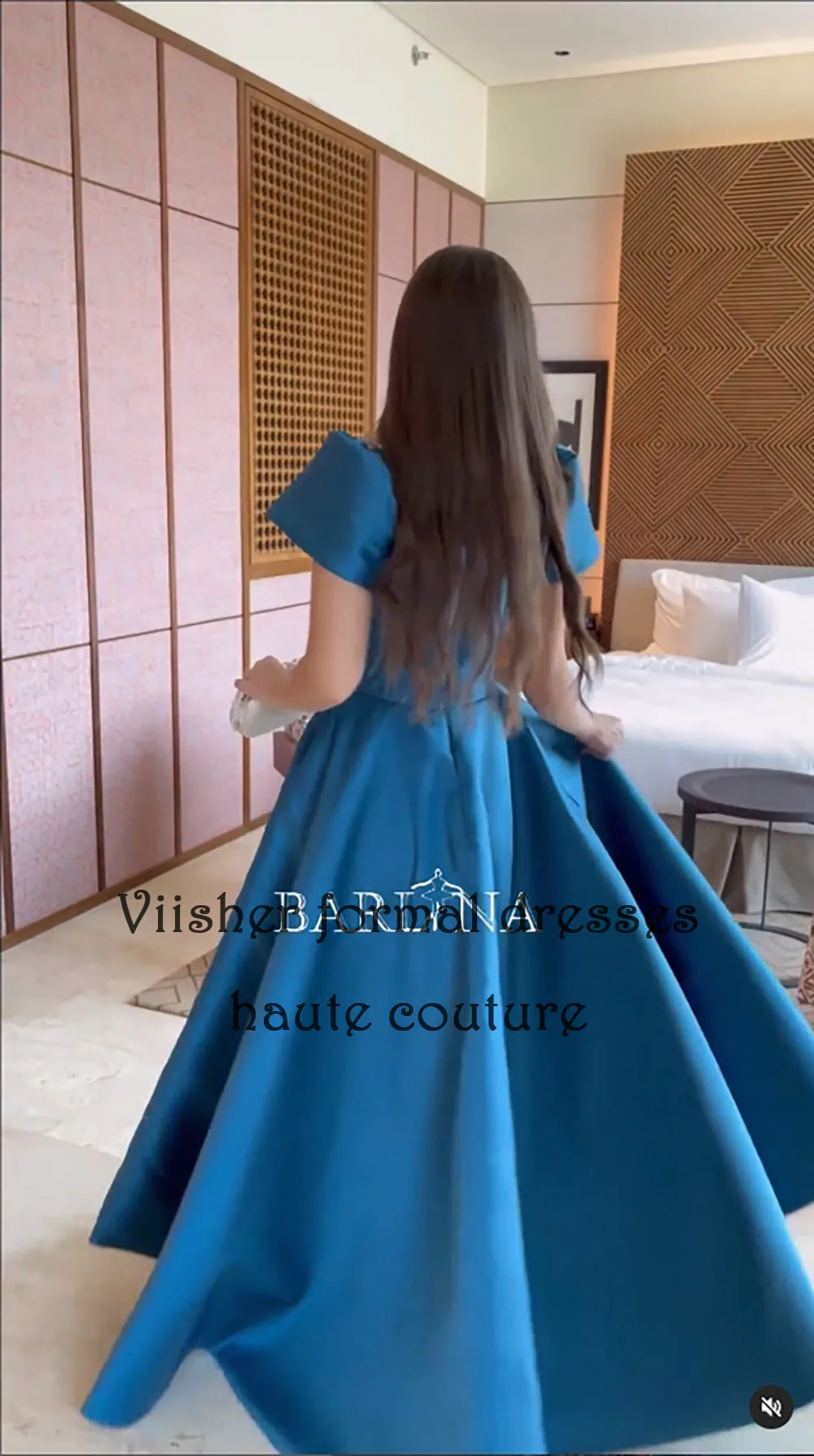 Abiti da sera da sera in raso blu A Line manica corta con scollo A V elegante abito da ballo arabo Dubai lunghezza del pavimento abiti da sera formali