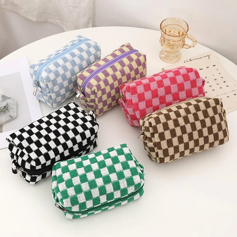 NEW 1pcs Ins Chequered Knitted Cosmetic Bag Clashing Wool Makeup Large Capacity Travel Storage And Organizer Bag Pencil Pouch