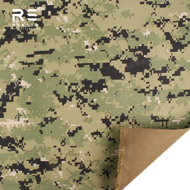 AOR2 US Digital Woodland Camouflage 500D/1050D Gilet tattico laminato Tessuto in nylon Cordura Taglio laser Sistema Molle